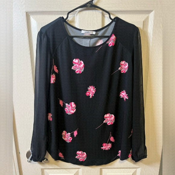 RICKI’S Pink Flower Shirt - Picture 1 of 4
